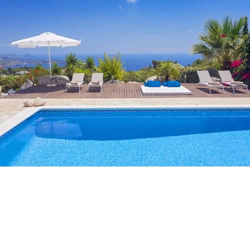 New! Villa Cas Berris
