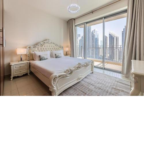 Newly furnished 3BDR Apartment in Downtown