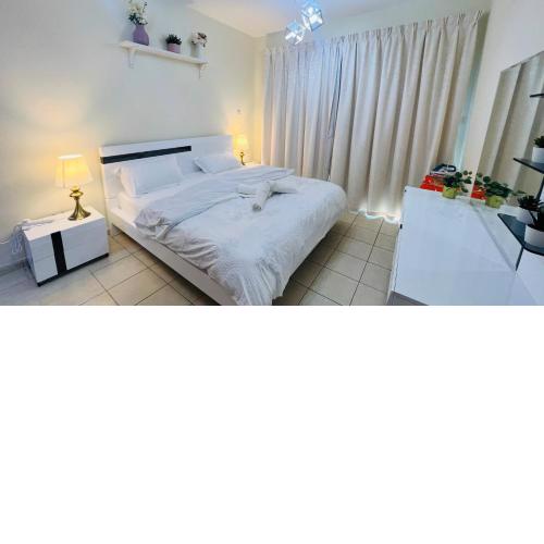 Newly furnished cozy ONE bed room Apartment 2 bathroom city view