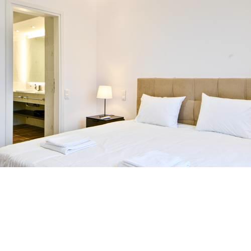 Newly-Luxury-Renovated Suite in Glyfada Centre