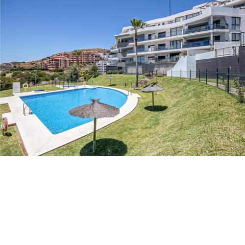 Nice apartment in La Cala de Mijas with Outdoor swimming pool, WiFi and Outdoor swimming pool