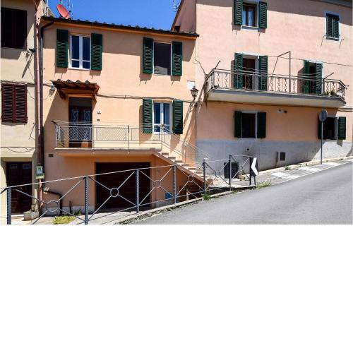 Nice apartment in Massa Marittima with WiFi and 2 Bedrooms