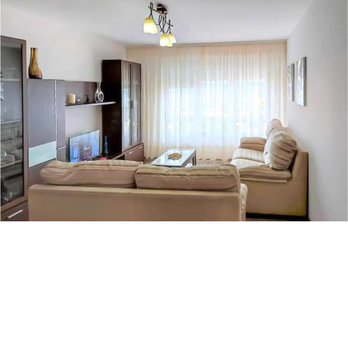 Nice apartment in Mugía with 4 Bedrooms