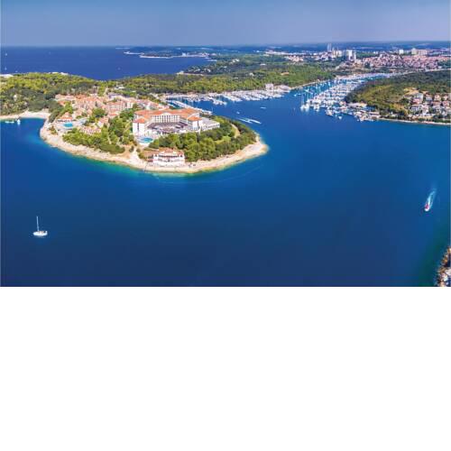 Nice apartment in Pula w/ Outdoor swimming pool, WiFi and 2 Bedrooms