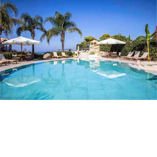Nice apartment in Ricadi with Jacuzzi, WiFi and 1 Bedrooms
