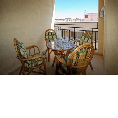 Nice apartment in Santa Pola w/ 2 Bedrooms