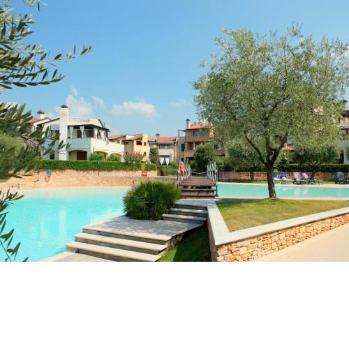 Nice apartment on the ground floor near Peschiera