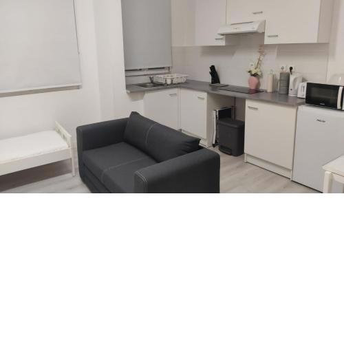 Nice Flat Near Gare du Nord o Gare du Least free Wi-Fi And Netflix