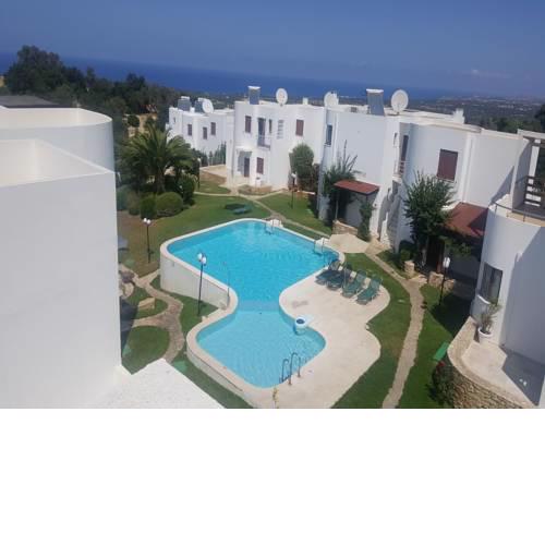 Nice holiday home on complex with a large swimming pool, near Rethymno NW Crete