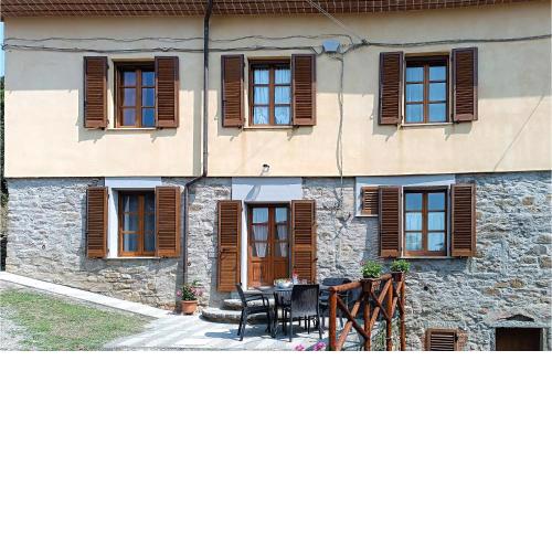 Nice Home In Castiglion Fiorentino With Wifi And 2 Bedrooms