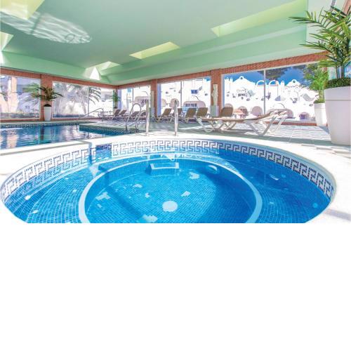 Nice home in Marbella with WiFi, Outdoor swimming pool and 1 Bedrooms