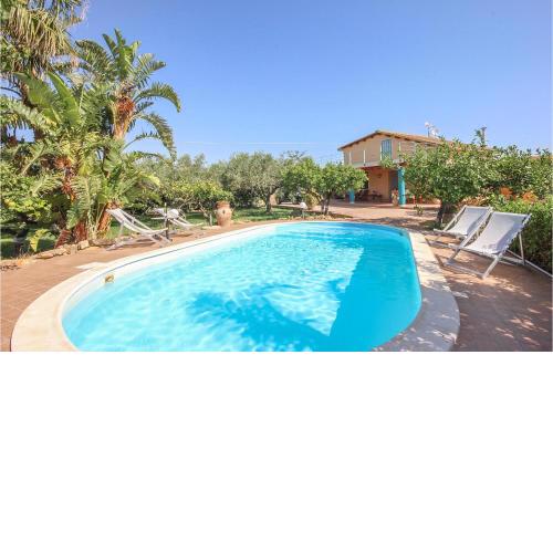 Nice home in Menfi AG with 2 Bedrooms, Private swimming pool and Outdoor swimming pool