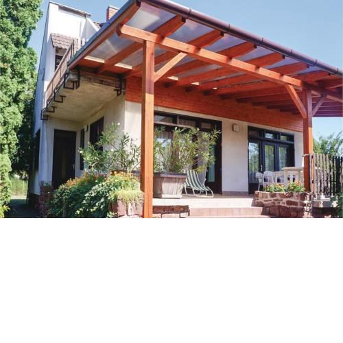 Nice home in Révfülöp w/ 3 Bedrooms