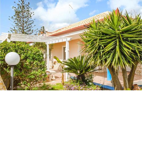 Nice home in S, M, del Focallo with 3 Bedrooms