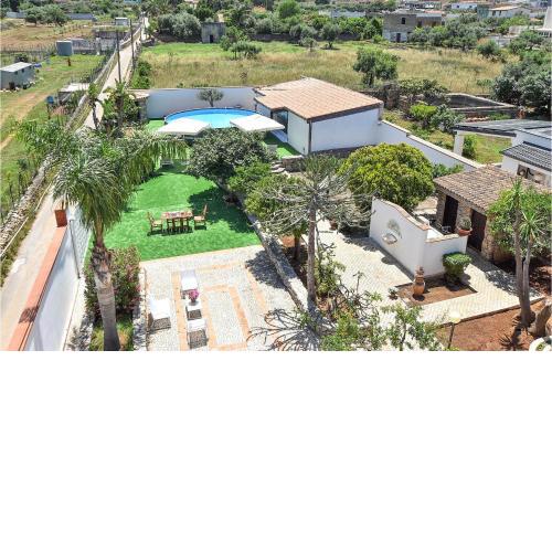 Nice Home In Terrasini With Wifi, Private Swimming Pool And 6 Bedrooms