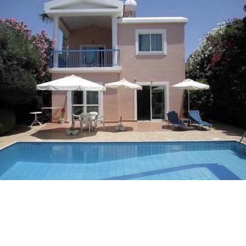 Nicholas Waves Villa 3