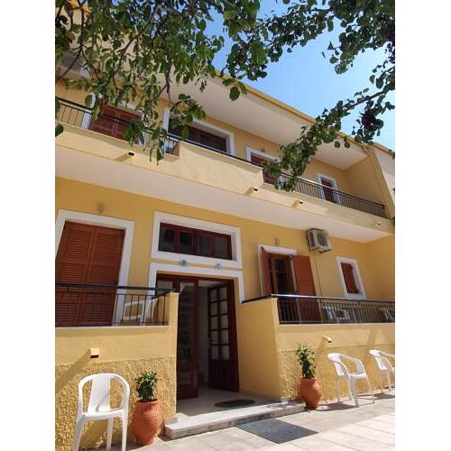 Nicoll Apartments