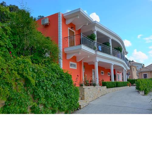 Nikas Villa Orange Apartments 