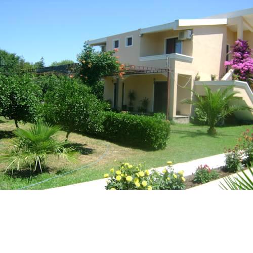 Niki Apartments