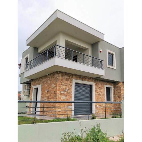 Nikiti Modern Villa