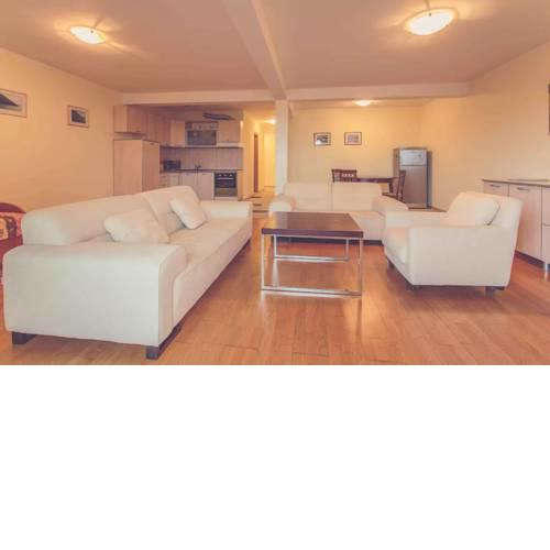 Niko Apartment