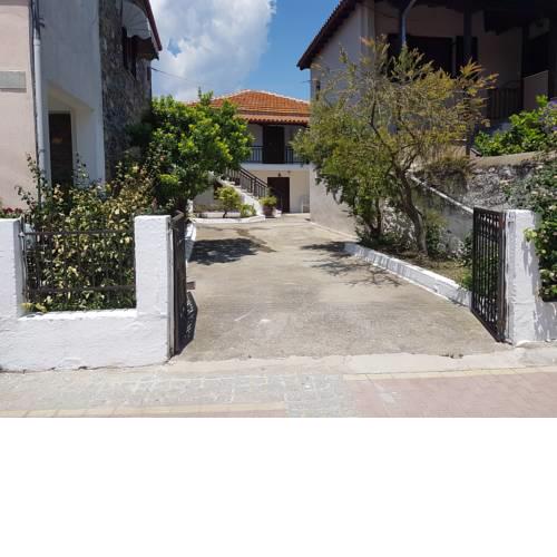 Nikolaos House