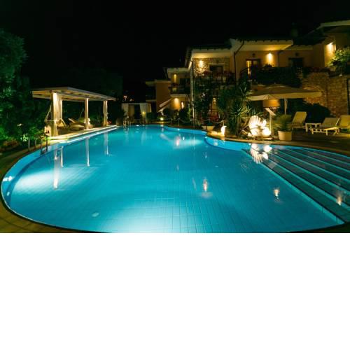 Nikoleta Luxury Villa