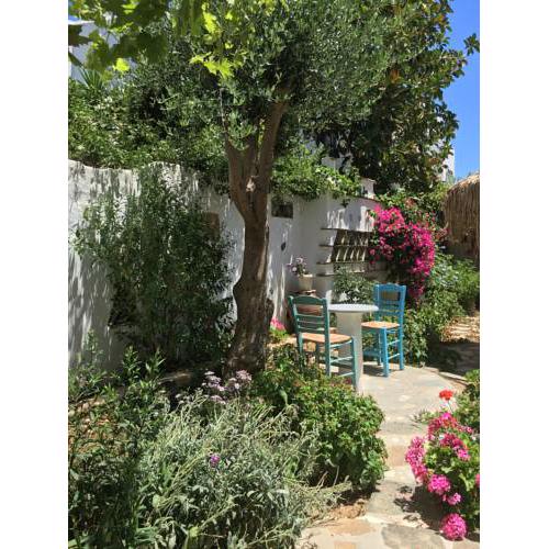 Nikoleta Rooms