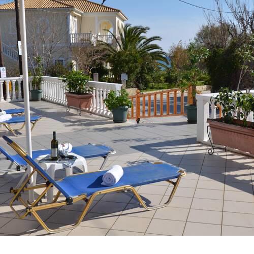 NIKOS APARTMENTS