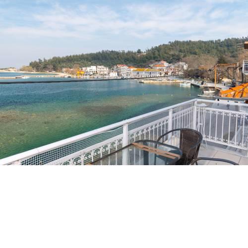 Niko's Sea View Apartment