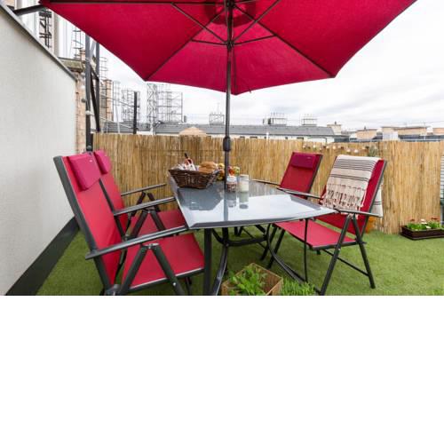 Ninedaysuite Rooftop Terrace