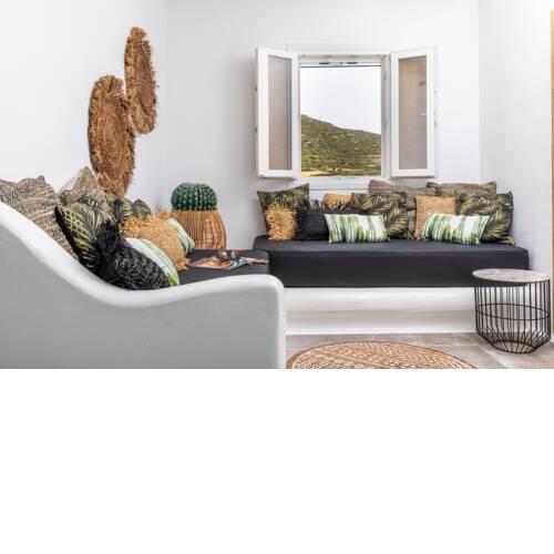 Ninemia Naxos Suites