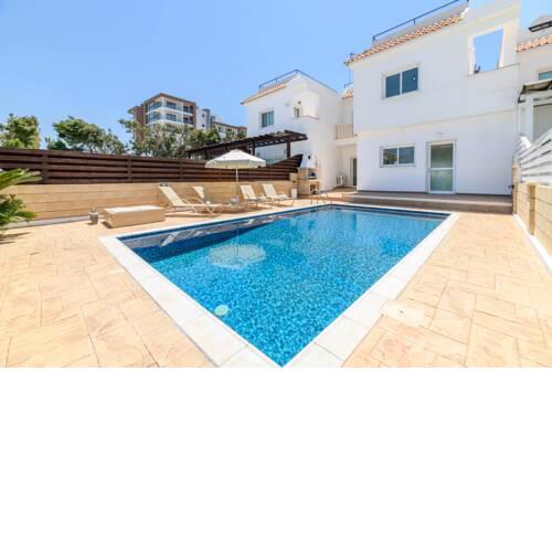Nireas Seaview Villa