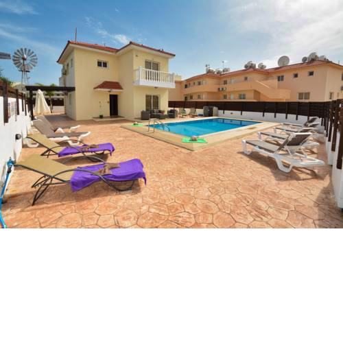 Nissi Crystal Villas