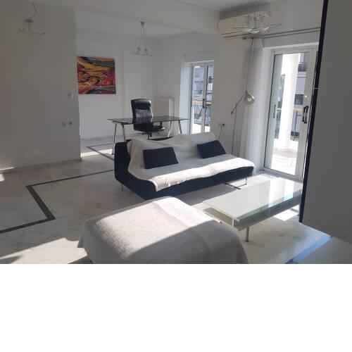 NN Larisa Deluxe Apartment