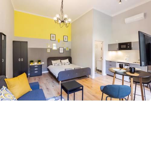 No.7 Fashion Apartments