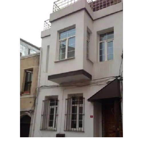 No9 Vintage House