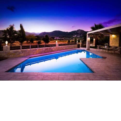 Nopigeia Villa Sleeps 4 with Pool and Air Con