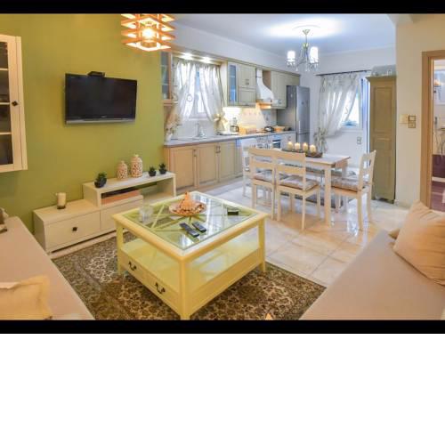 Noras House