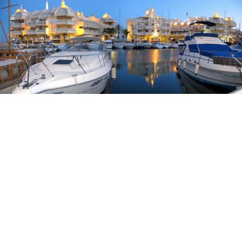 Nordic 1 bedroom apartment on Island complex in marina harbour