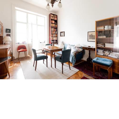 Nostalgische Wohnung in Grünruhelage, direkte Anbindung ins Zentrum