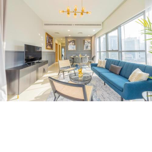 Nouveau Art Deco 3BR with Burj & Canal Views