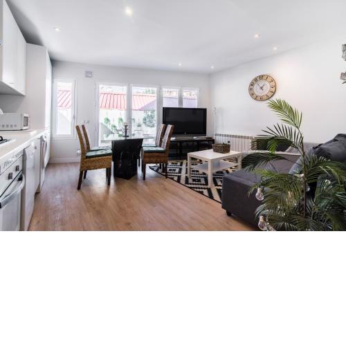 #NSD9-2 Apartamento con patio privado a estrenar
