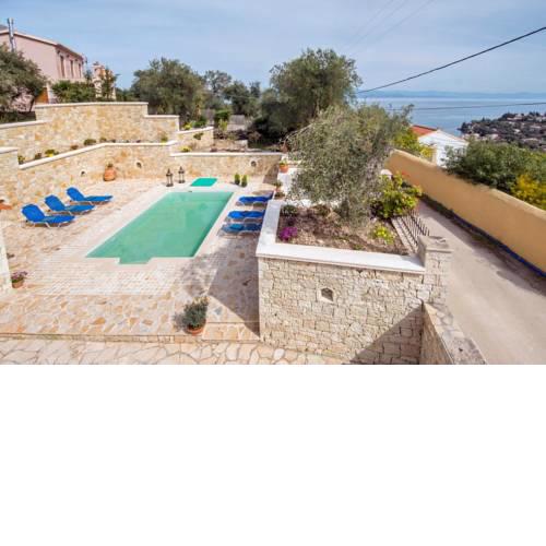 Ntina Pool House