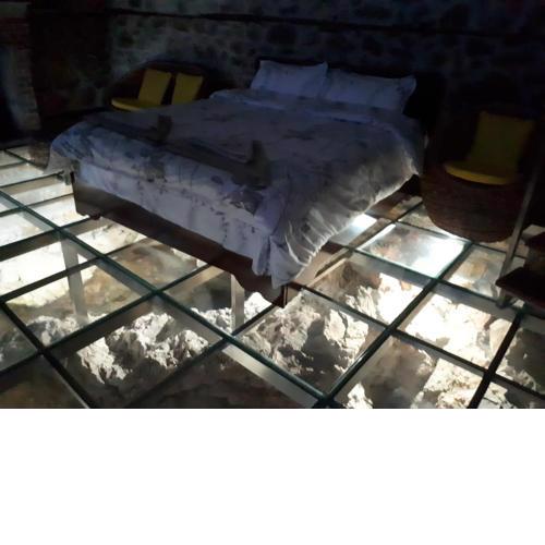 Nuci's Home glass floor