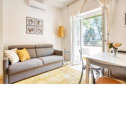 Nuovissimo bilocale con balcone - Cenisio