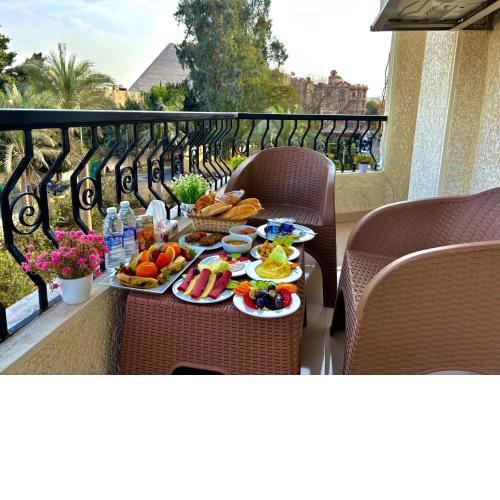 O Pyramids View Inn