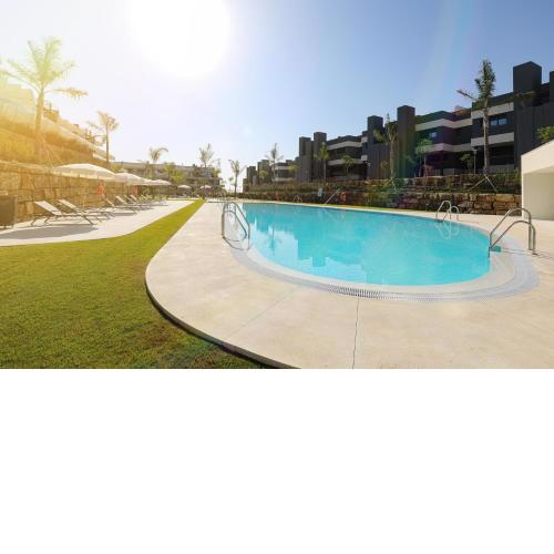 Oasis 325 - Luxury Apartments