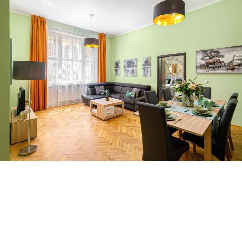 Oasis Apartments at Charles Square