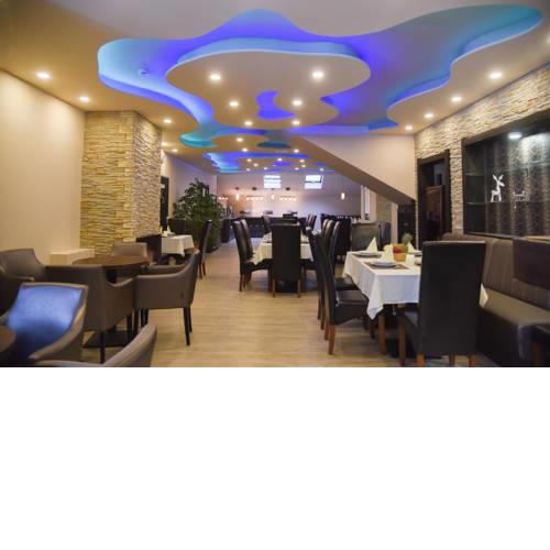 Oázis Wellness és Sporthotel